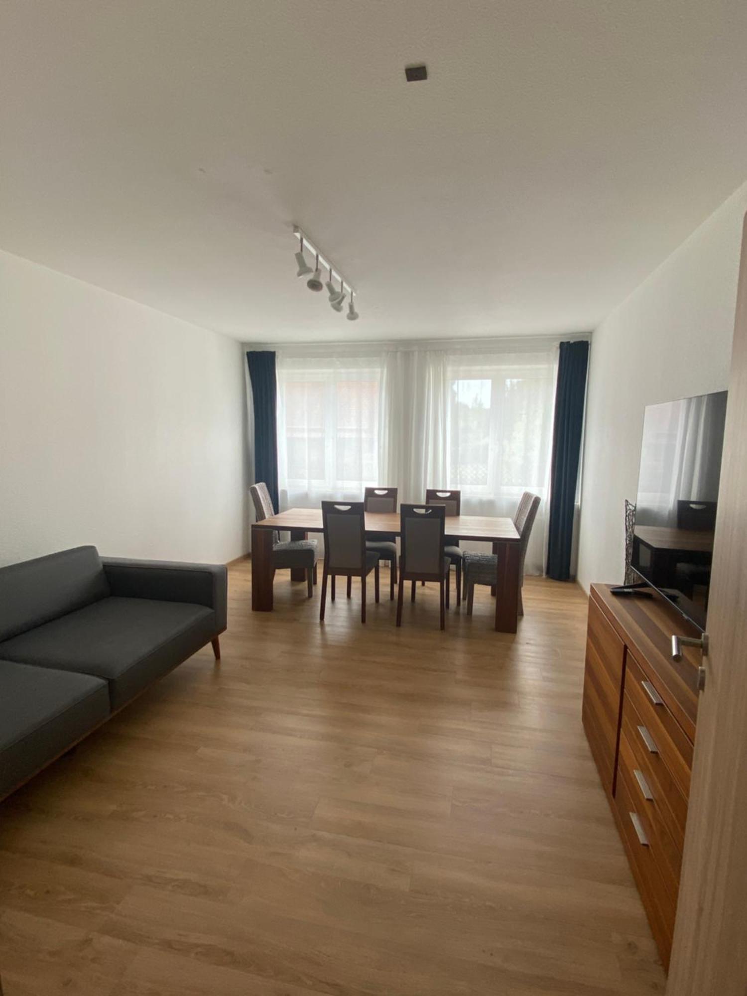 Ferienwohnung Feucht Eg Naturnah Parkplatz Wlan Zewnętrze zdjęcie